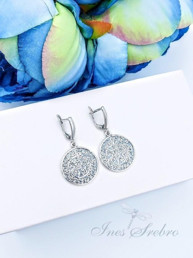 247 historia kolczyki średnie