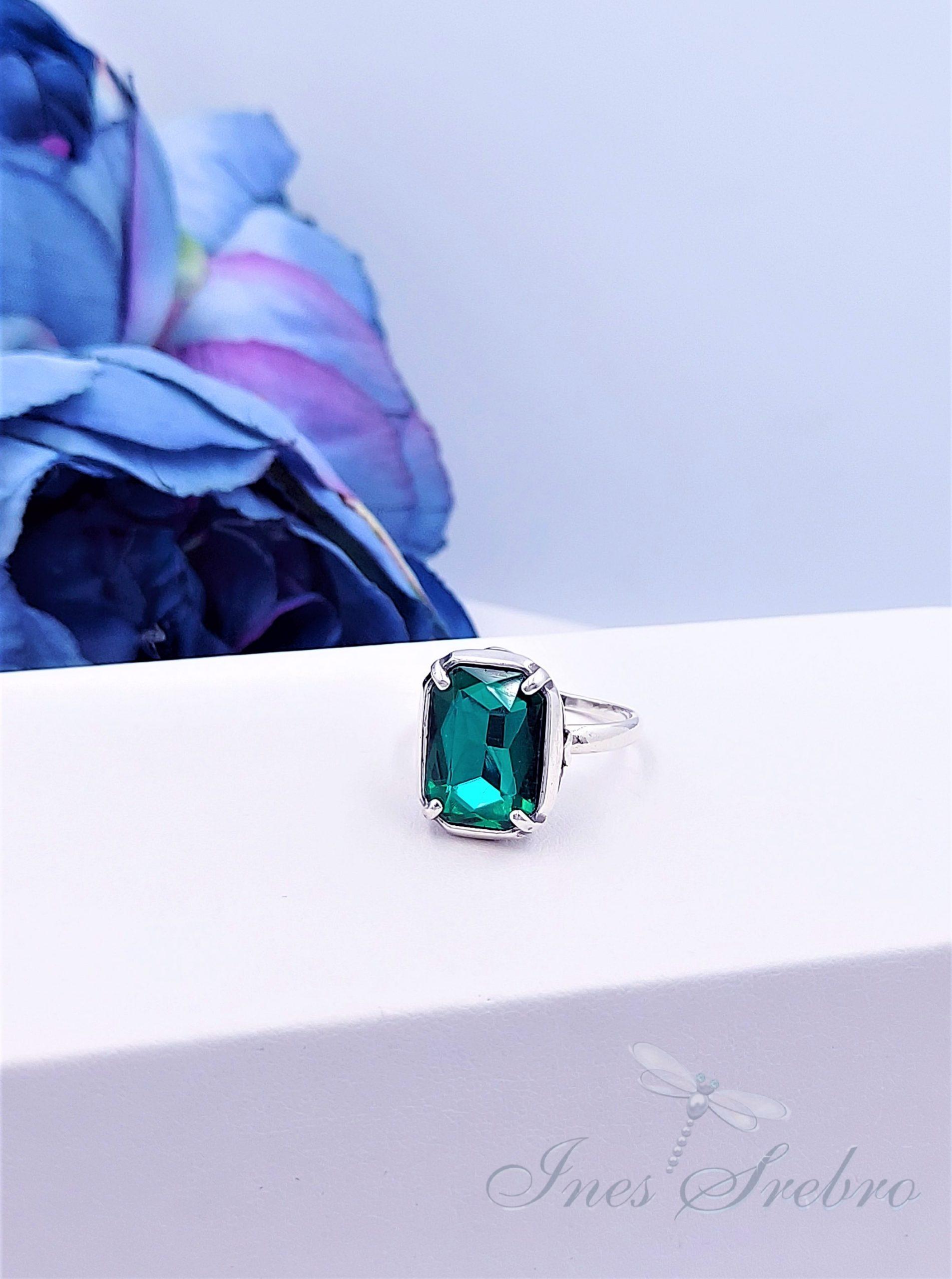 2110 emerald pierścionek